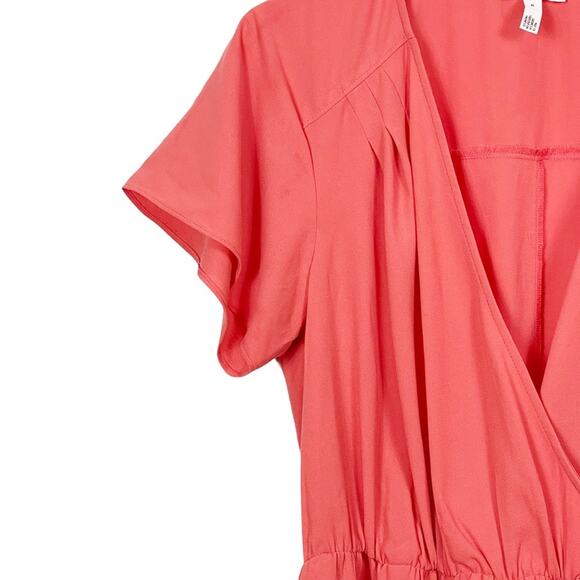 Leith Short Sleeved Romper Coral Size Medium - Picture 7 of 11